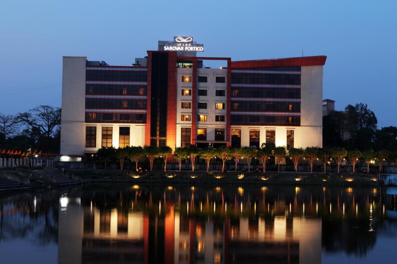 Le Lac Sarovar Portico- Ranchi Extérieur photo
