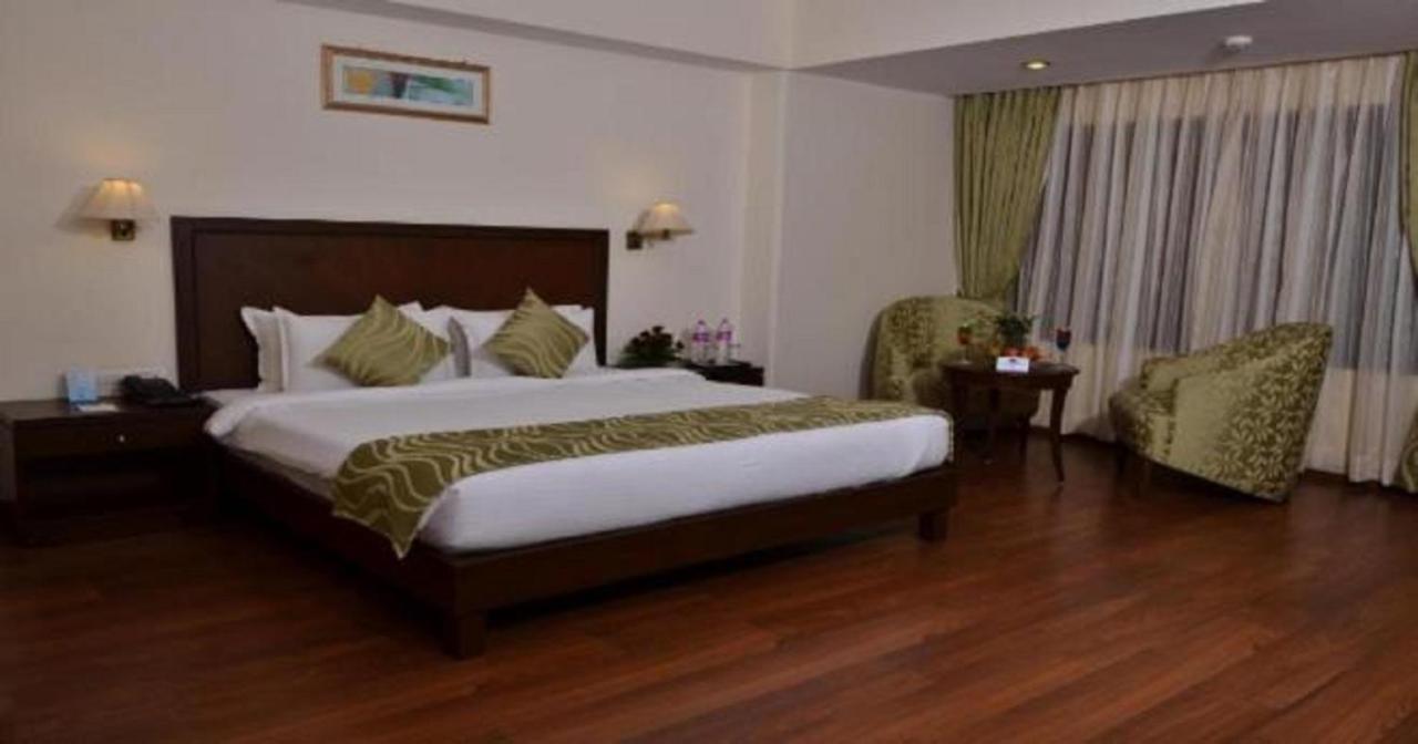 Le Lac Sarovar Portico- Ranchi Extérieur photo