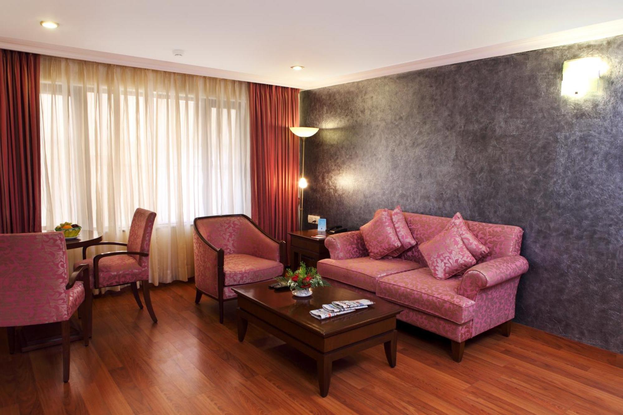 Le Lac Sarovar Portico- Ranchi Extérieur photo